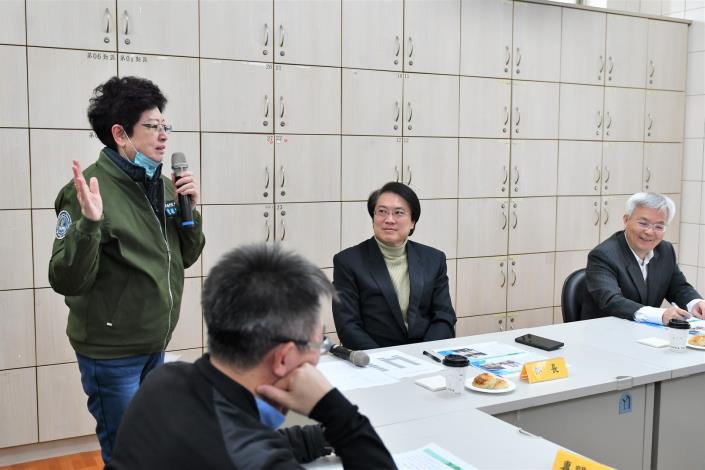 林右昌部長視察臺北市漢中街機動派出所-2，共5張.jpg