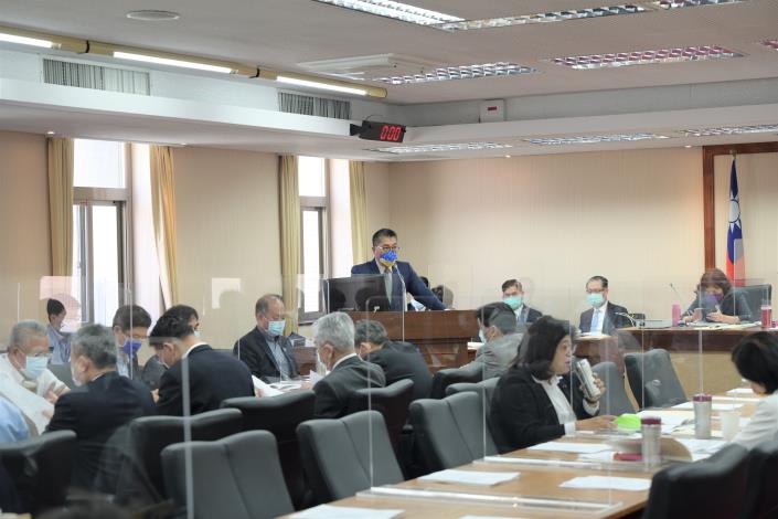 徐國勇部長率同所屬列席立法院第10屆第5會期內政委員會