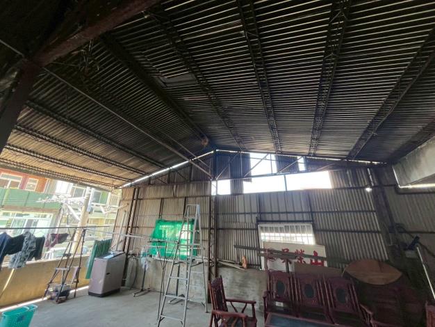 南工分署同仁率廠商至臺南佳里協助家園復建現勘4