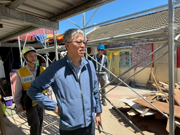 1140829內政部吳堂安次長視察佳里區修繕1