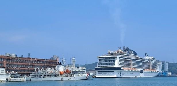 亞洲最大最新的豪華郵輪「MSC地中海榮耀號」最多可承載5,600名旅客。