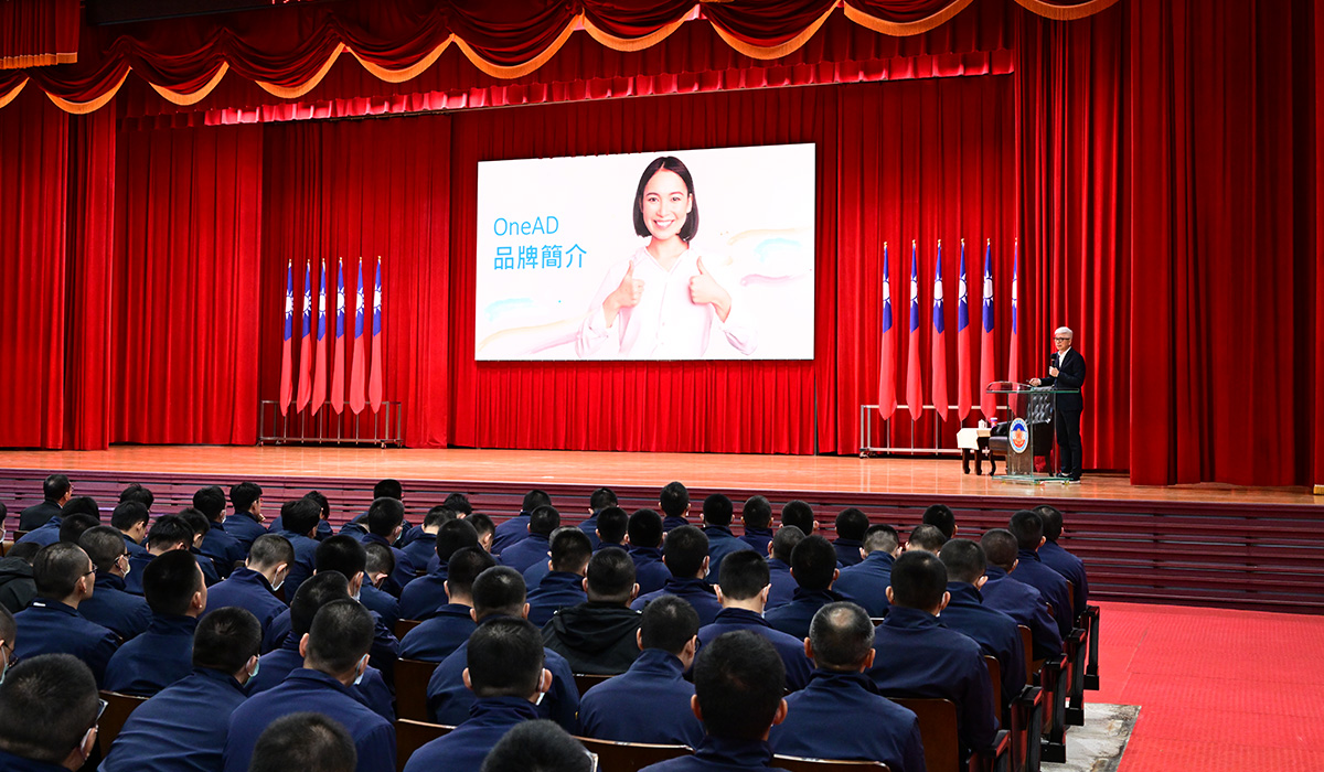 陳宏守董事長對師生演講