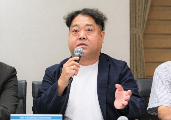 中華民國租賃住宅房東服務總會理事長說明.JPG