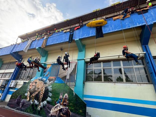 未來將持續透過各項訓練，強化全體救災人員職業安全意識