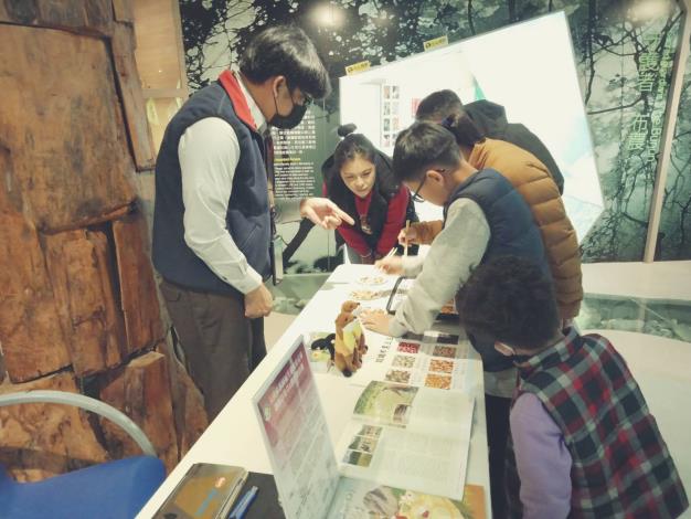 自然保育解說宣導體驗趣味互動-玉管處提供