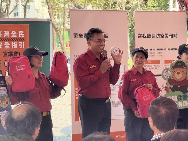 圖五：高雄市消防局邱榮振副局長宣講