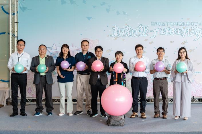 內政部劉世芳部長協同海委會副主委吳欣修與國家國署王成機署長等貴賓共同啟動親親墾_0
