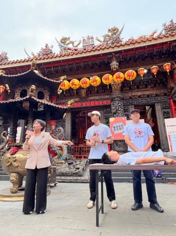 替代役公益大使示範CPR