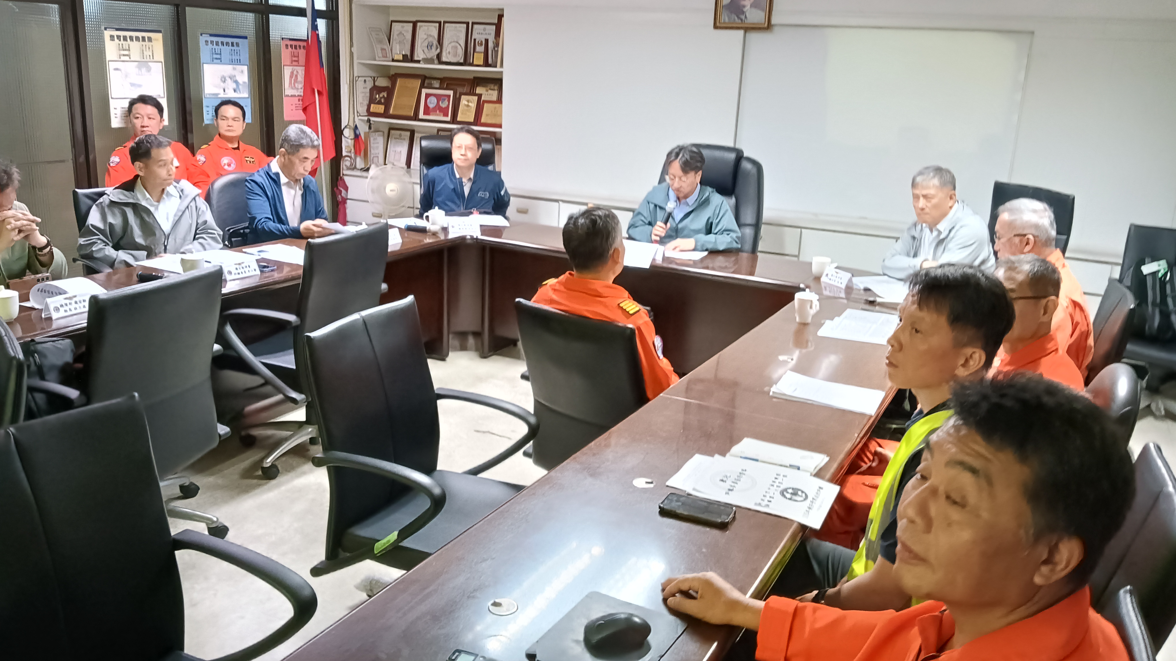 115年飛安管理成效評鑑：松山駐地評鑑委員之飛地安建議交流