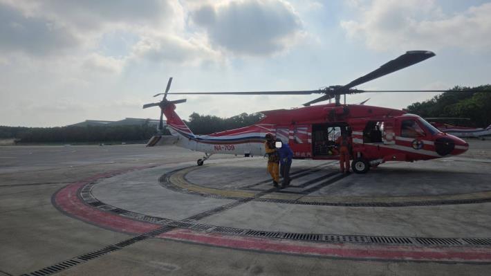 患者交由救護車轉送