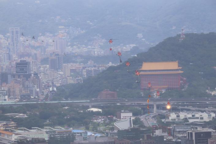 105年國慶空勤總隊全裝檢運-3.JPG