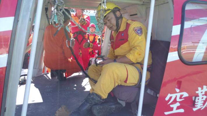 嘉義市消防局空中聯合搜救複訓-3.JPG