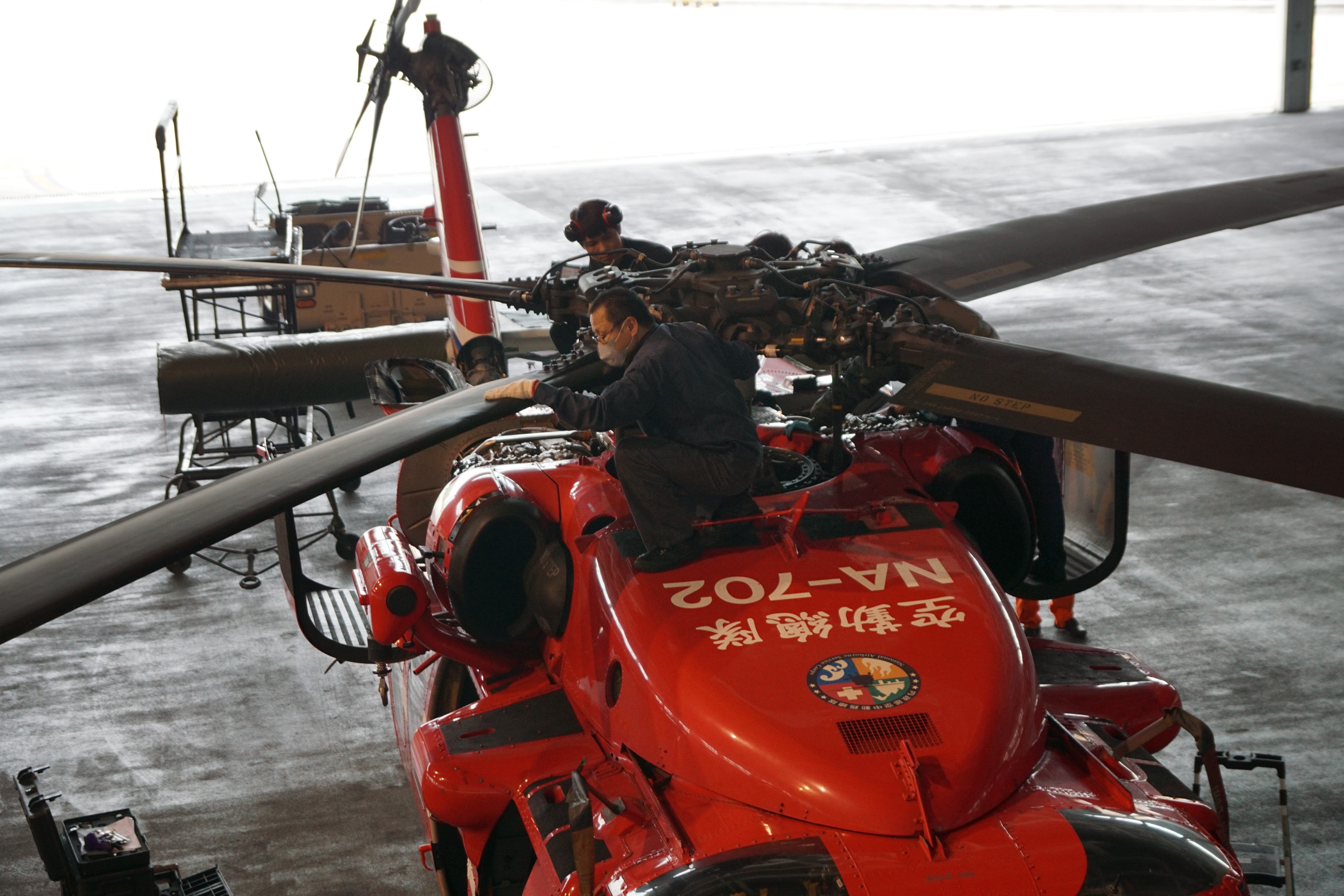 Using High-Tech to Maintain Aircrafts, NASC Safeguards the Sky in Taiwan