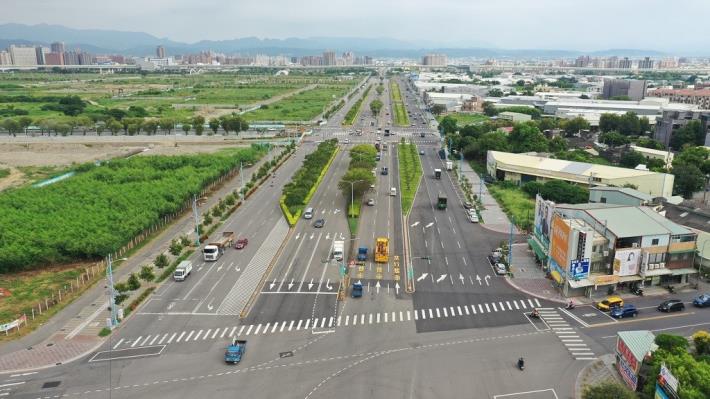 The West Side of Huangzhong Road Widening by 20m Engineering of the13th Land Consolidation Project in Taichung City