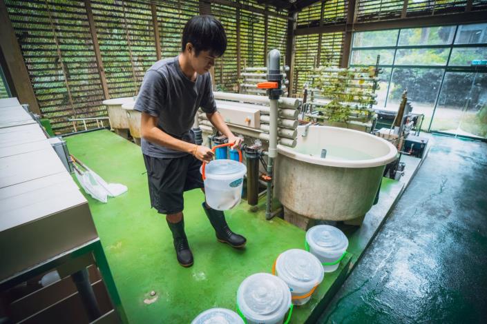 聖石放流活動_251020_5