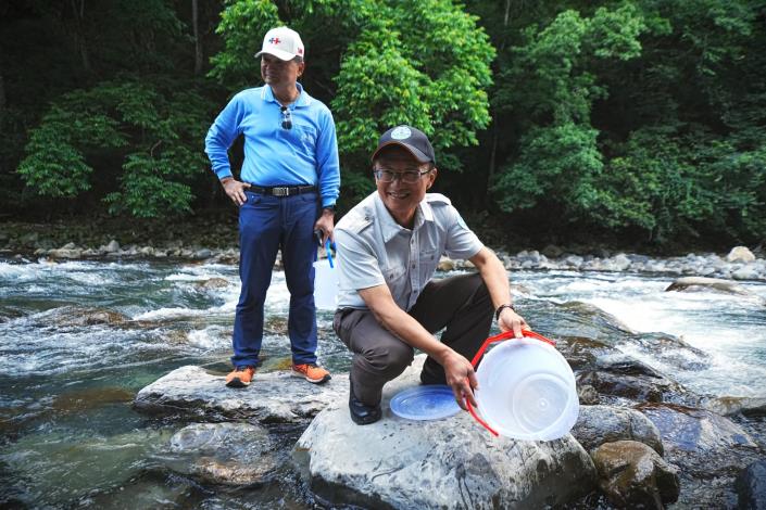 鮭魚放流與企業簽約活動照片_251020_3