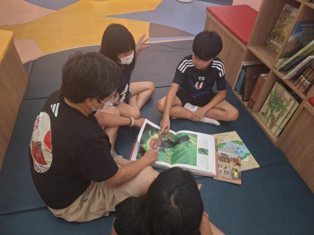 享受親子共學的氛圍