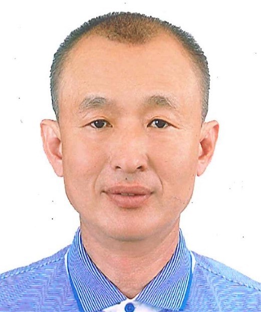 李　思民