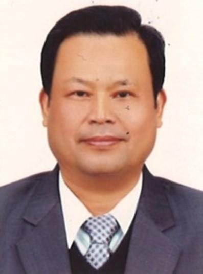 李　文中