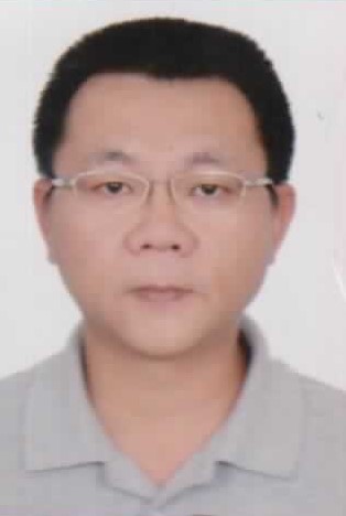 盧　致正
