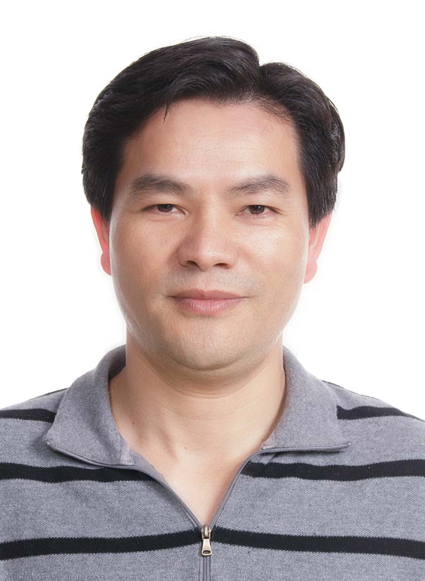 徐　春益