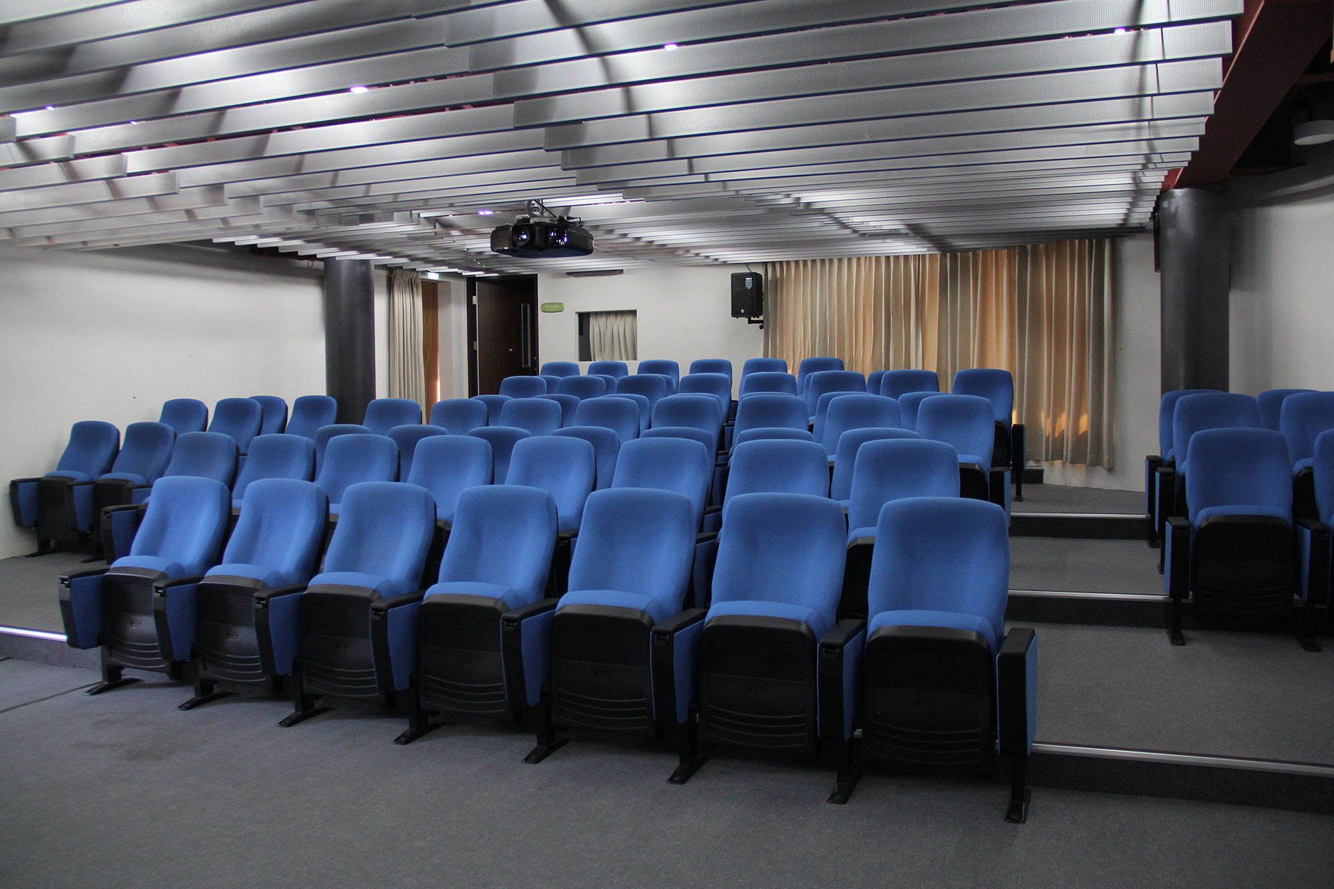 Multimedia-Briefing-Room-(3F) Multimedia-Briefing-Room-(3F)