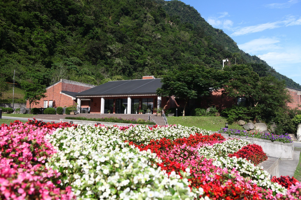 Taroko National Park Headquarters (.jpg)