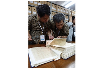 黃光瀛課長拜會印尼國家檔案館發現荷蘭時期珍貴歷史圖像