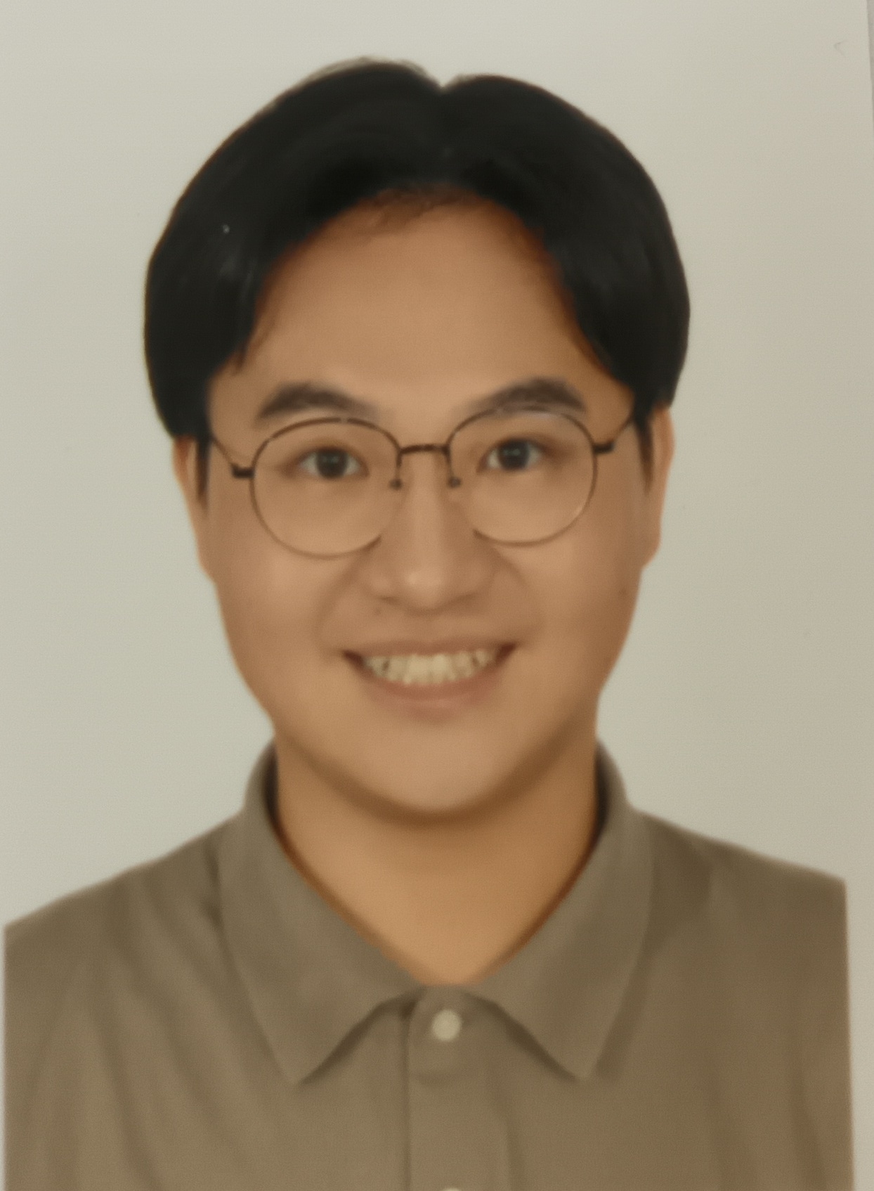 丁　國庭