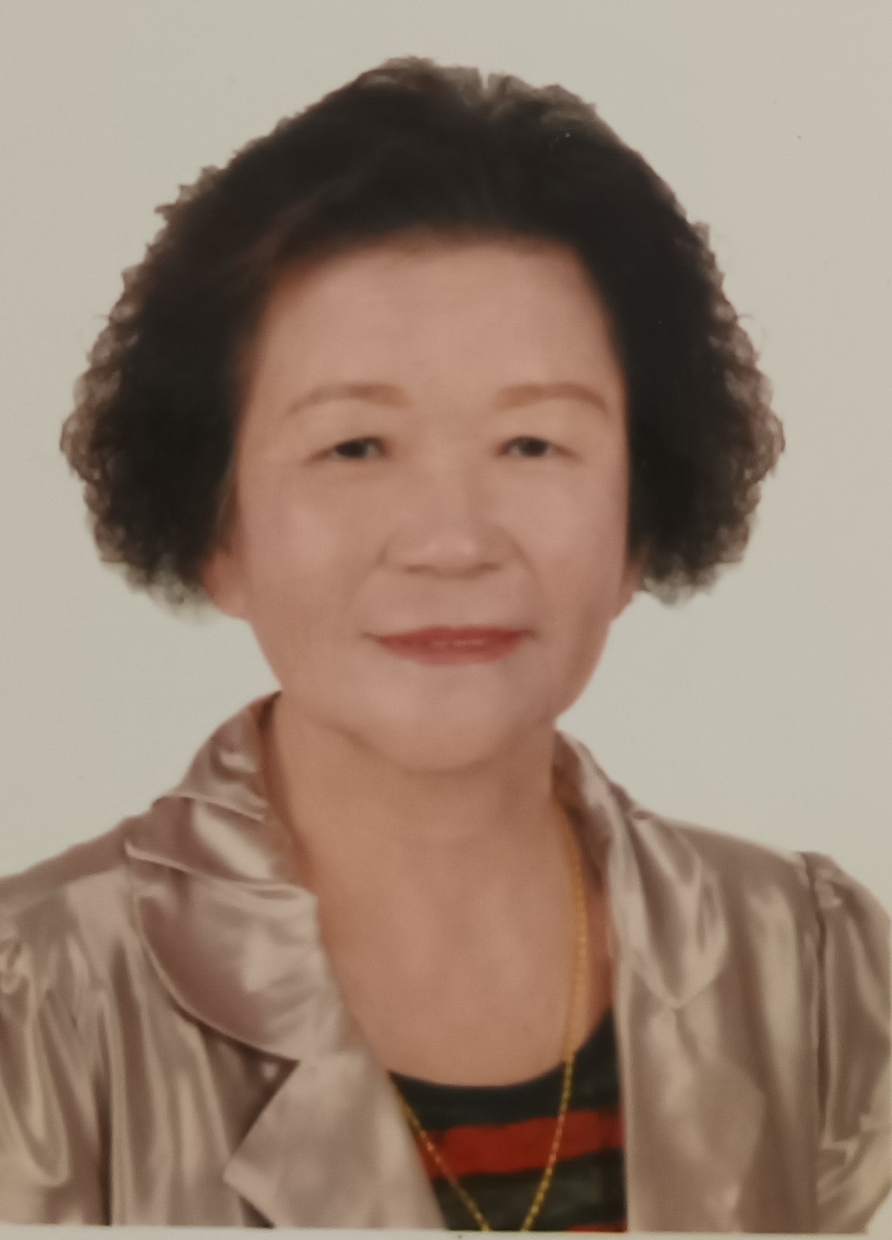 郭施　美玉