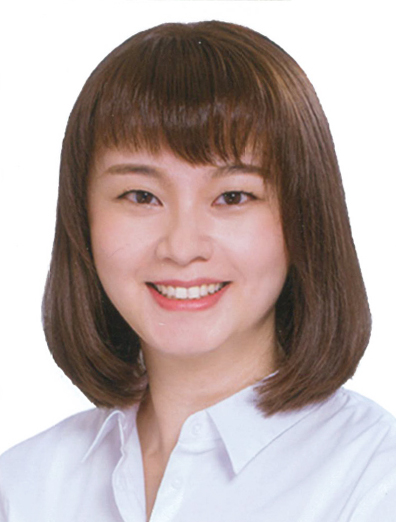 張　雅筑