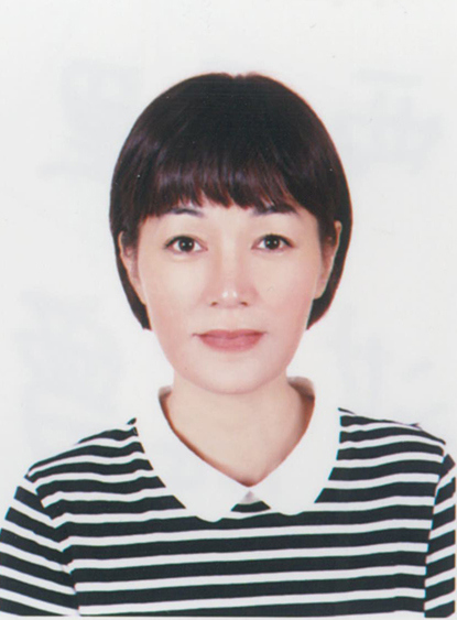 洪　麗雪