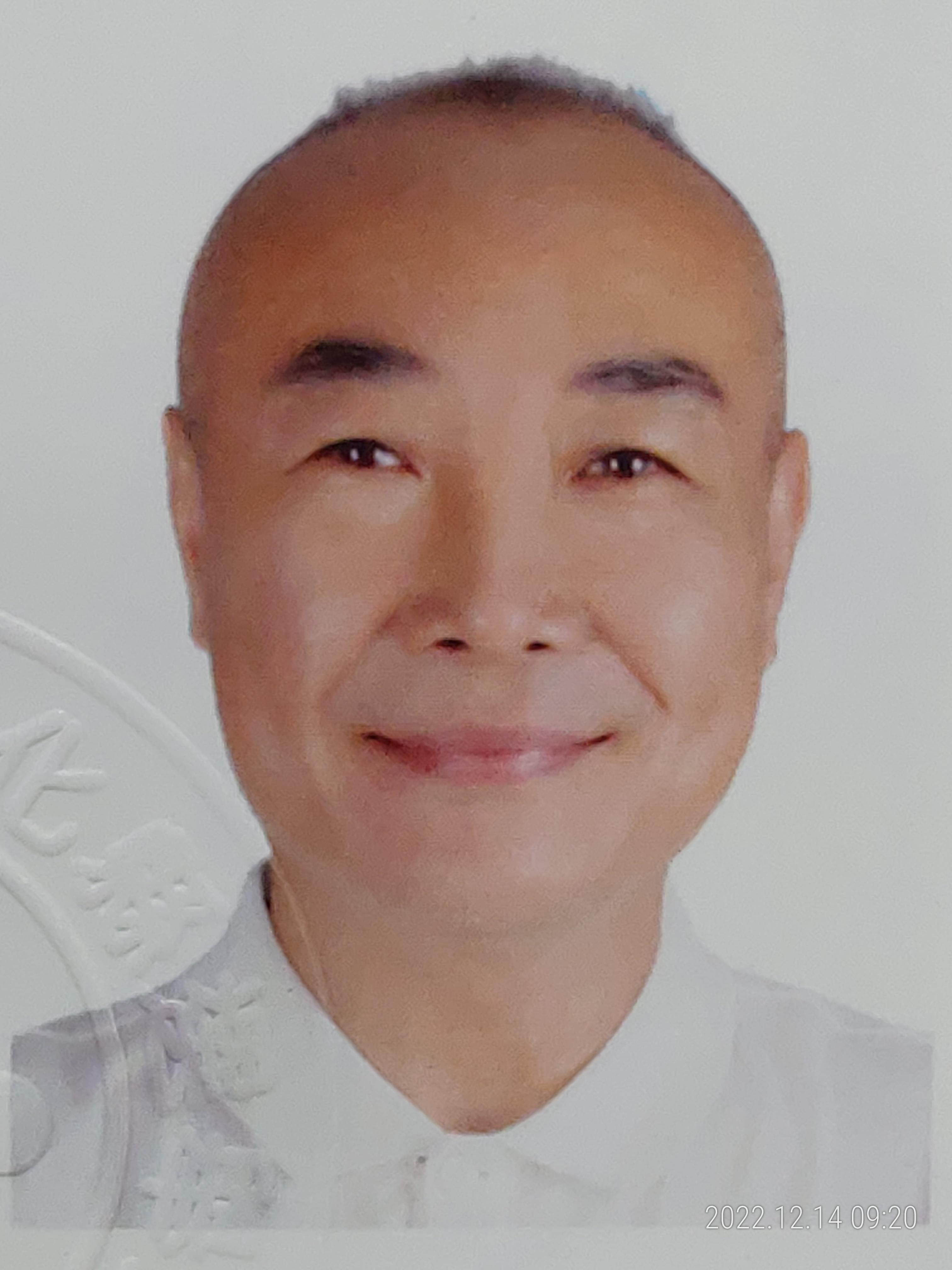 洪　進來