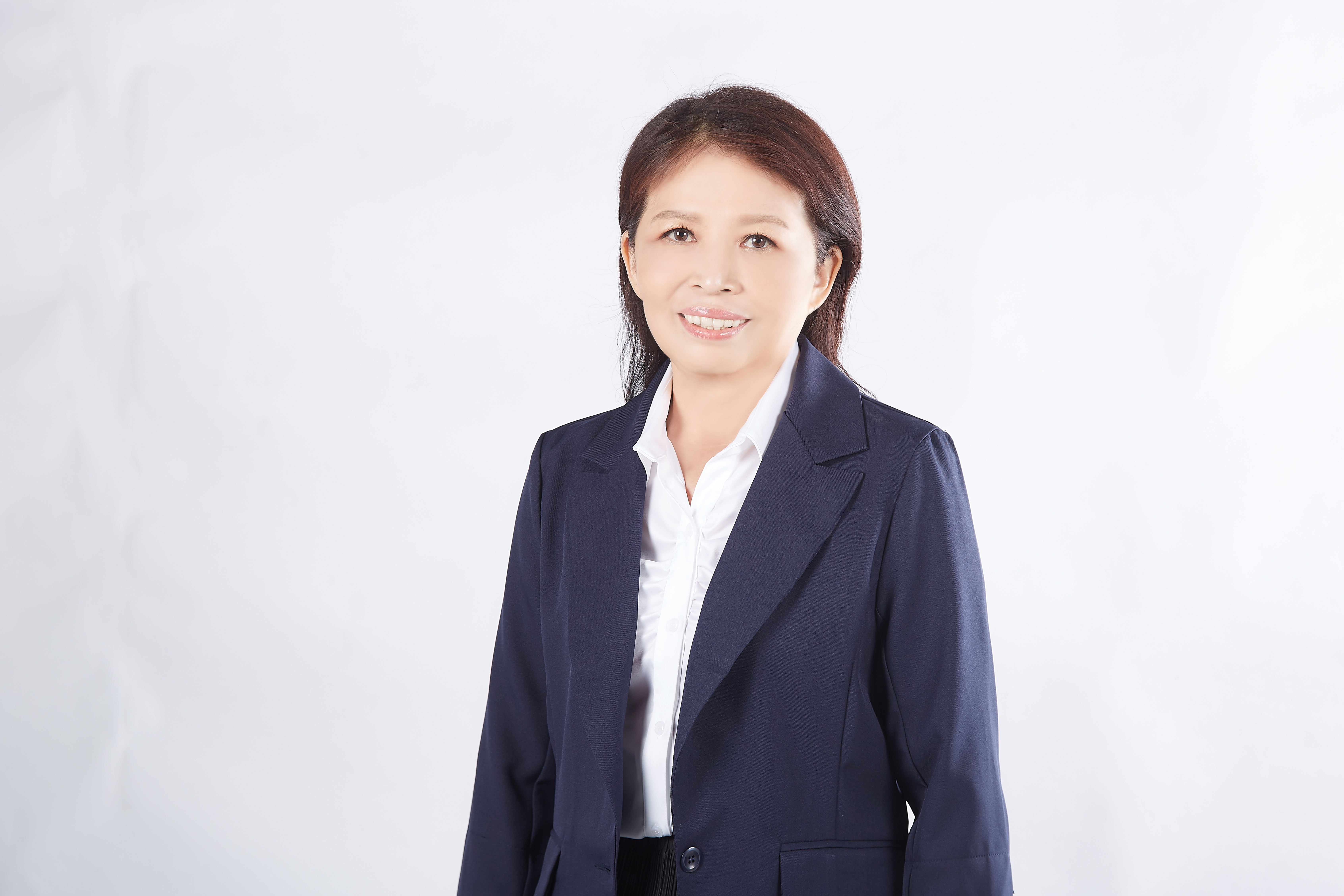 謝美美