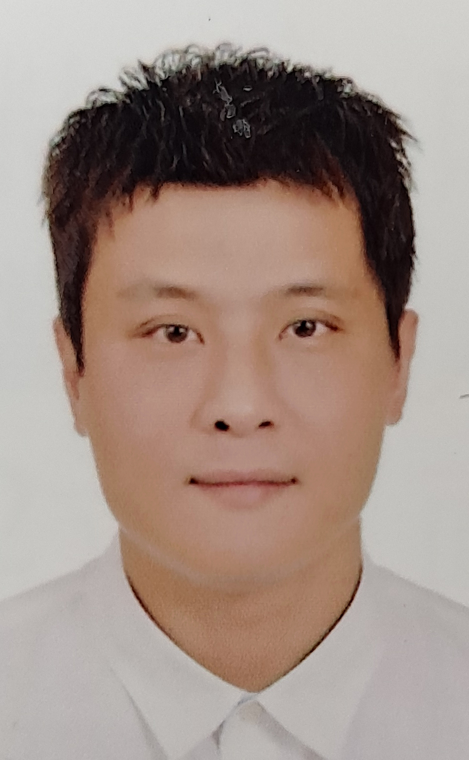 翁明收