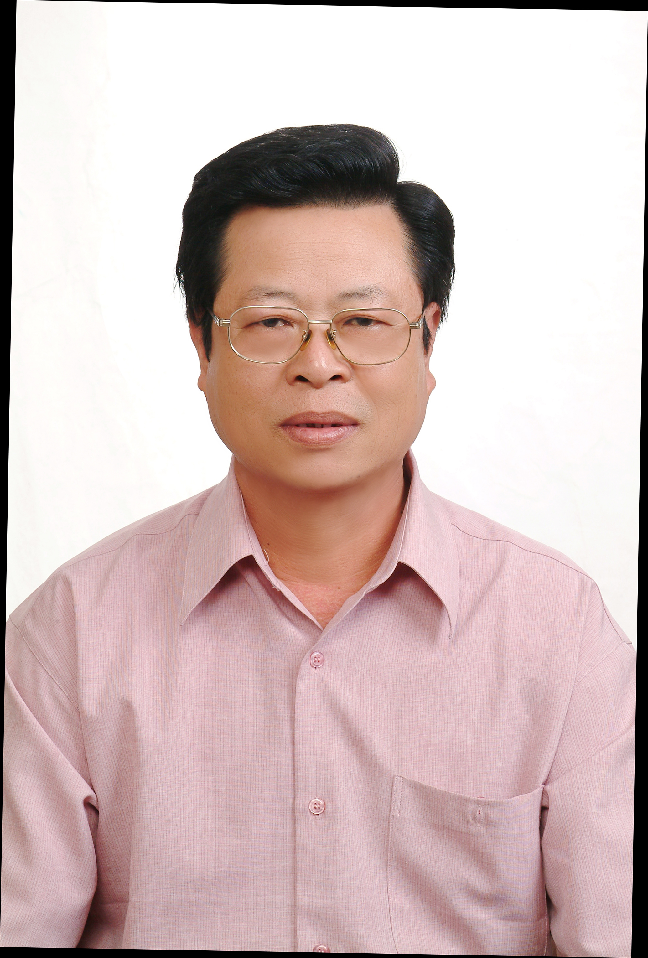 曾　春火