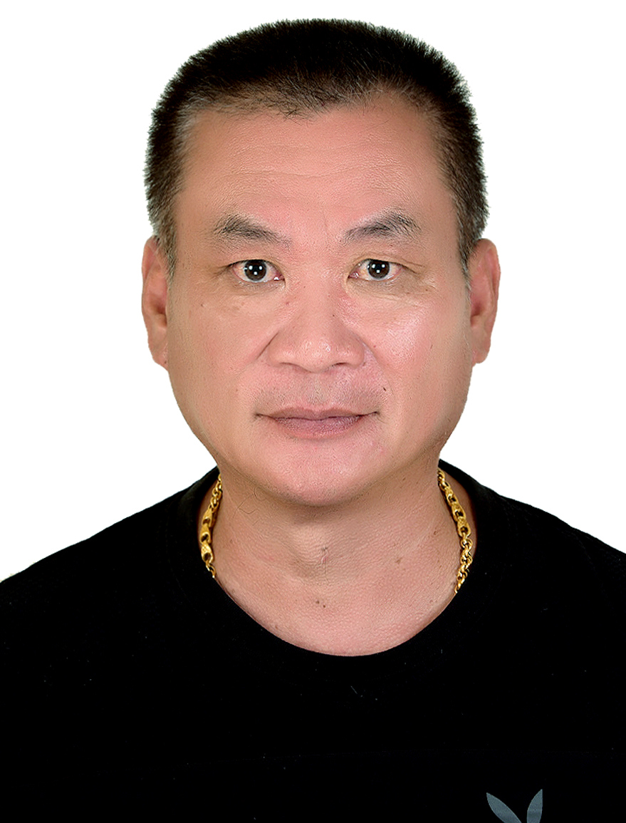 嚴　秉鑫
