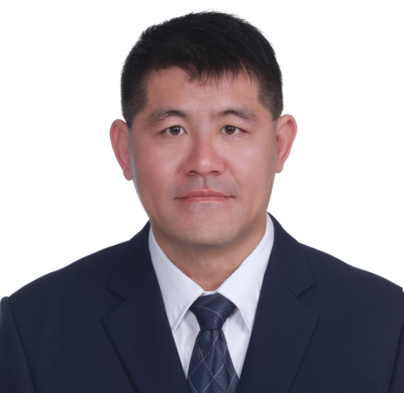 廖　冠富