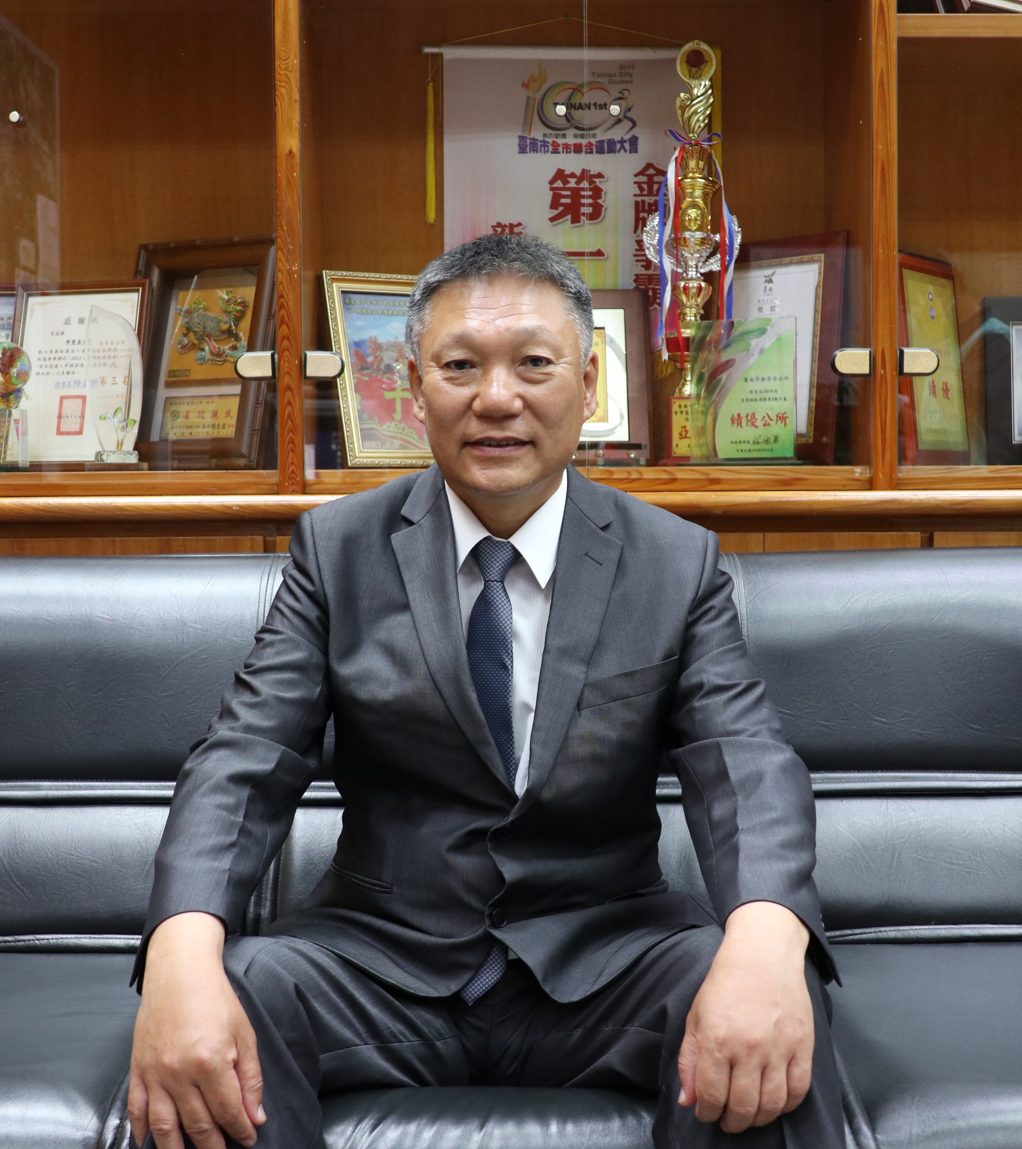 陳　宏田