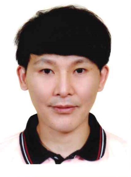 許任銘
