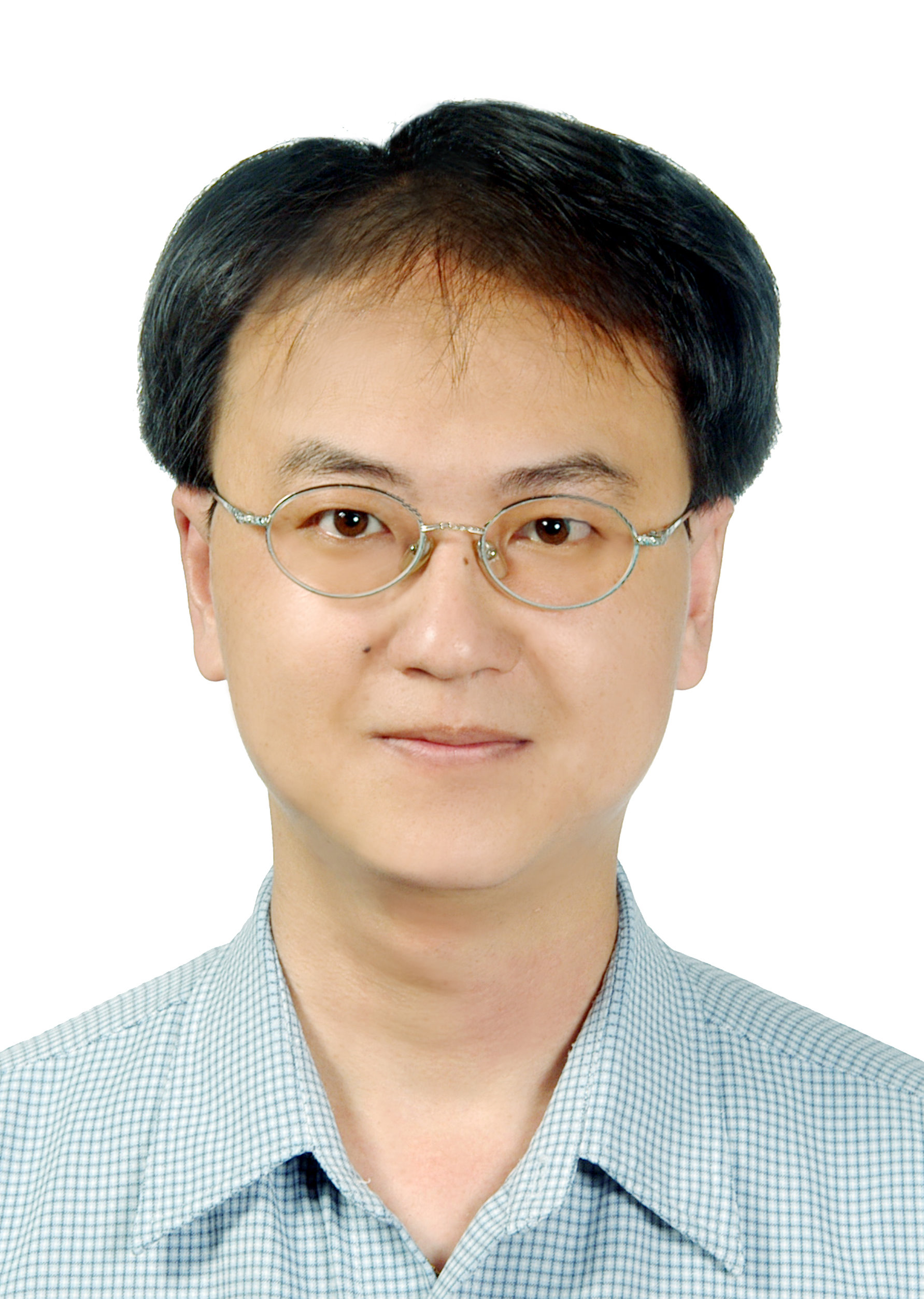 梁　孔成
