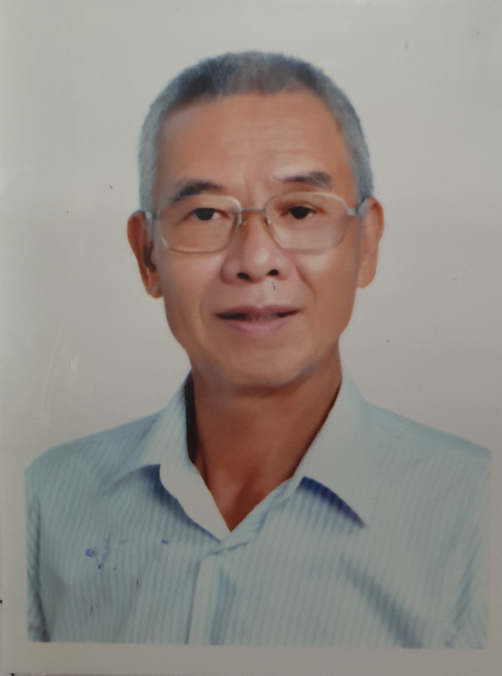 黃　仲祥
