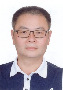 曾　茂照