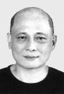 賴　哲明