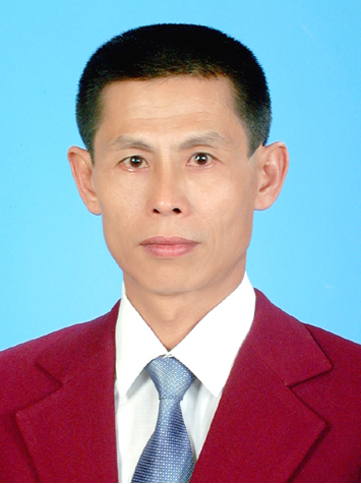 王　成章
