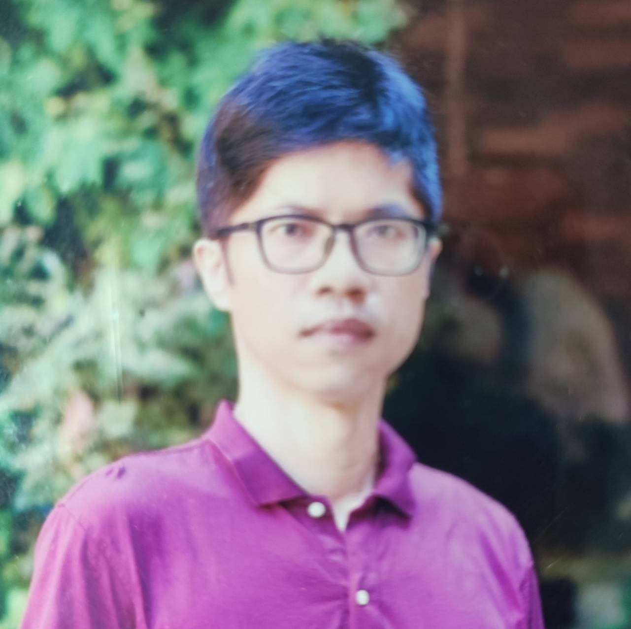 鄭　冠國