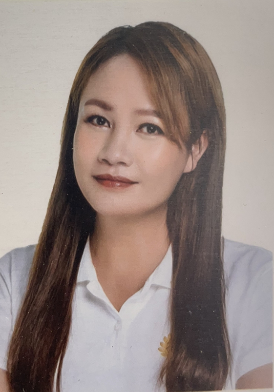 嚴　美玲