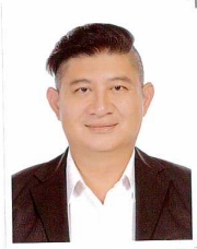 謝　名覲
