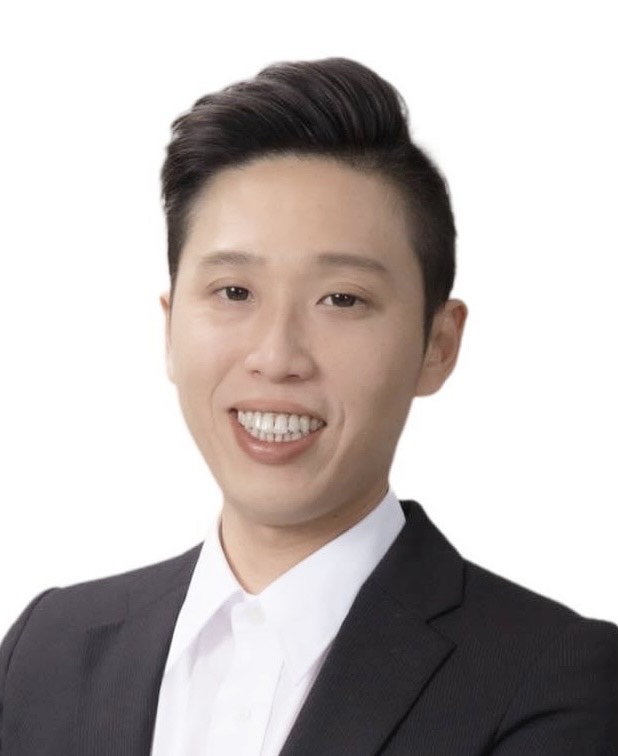 曾　億弘