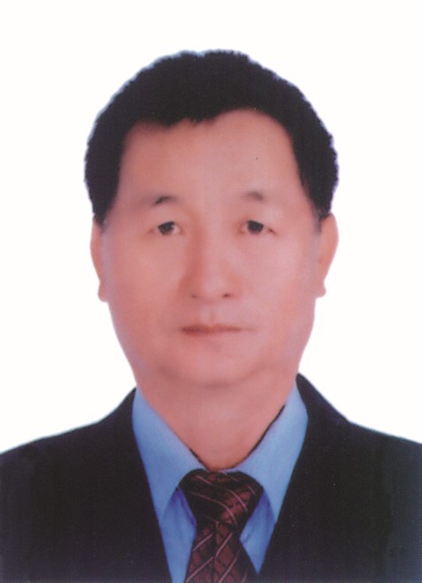 唐啓泰